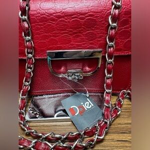 NWT Handmade in Columbia‎ Red Leather Dpiel Shoulder Bag.